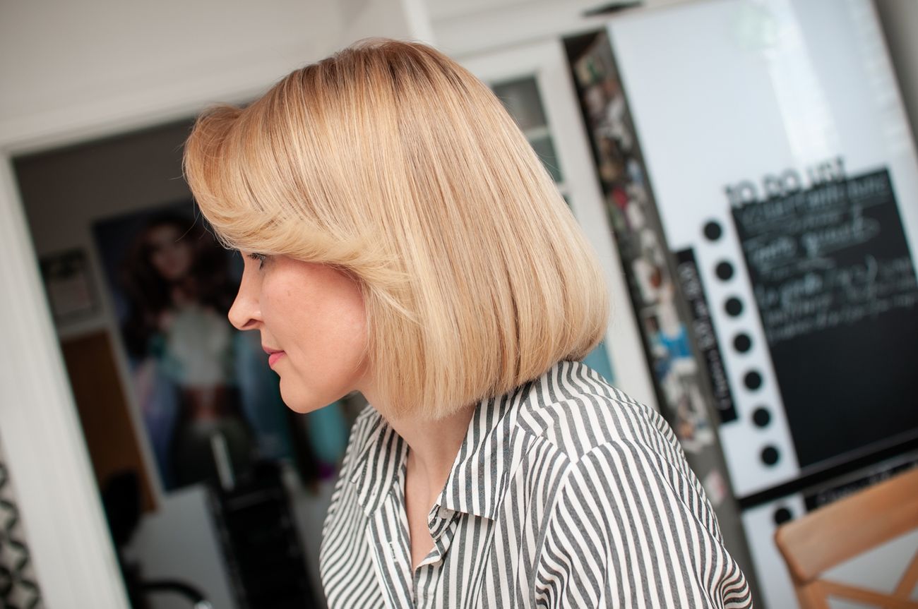 Klasyczne cięcia do ramion dodają włosom objętości