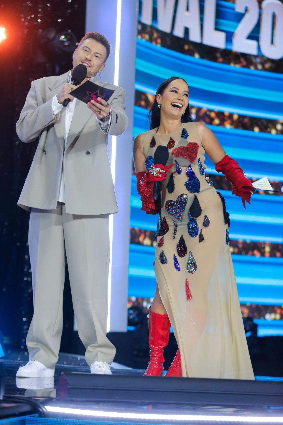 Internauci krytykują stylizacje Mery Spolsky na festiwalu w Sopocie