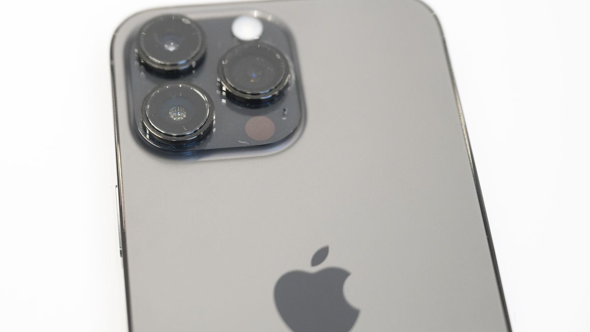 The Apple iPhone 14 Pro Max camera lenses during an event at Apple Park campus in Cupertino, California, US, on Wednesday, Sept. 7, 2022. Apple Inc. unveiled a new lineup of devices Wednesday with few surprises beyond one major one: It didnt raise its US prices during one of the worst years for inflation in decades. Photographer: Nic Coury/Bloomberg via Getty Images