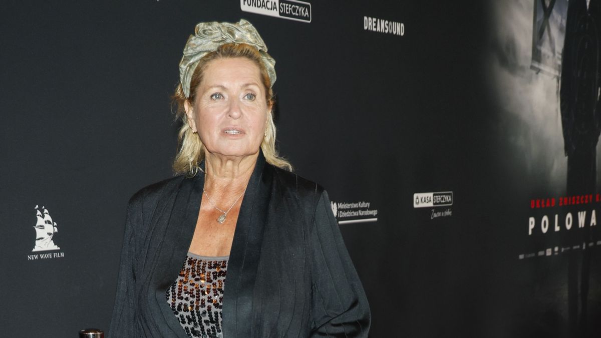 scena z: Ewa Kasprzyk, SK:, , fot. Podlewski/AKPA"Polowanie" - premiera filmu, premiera filmu, premiera, październik 2023, Ewa Kasprzyk