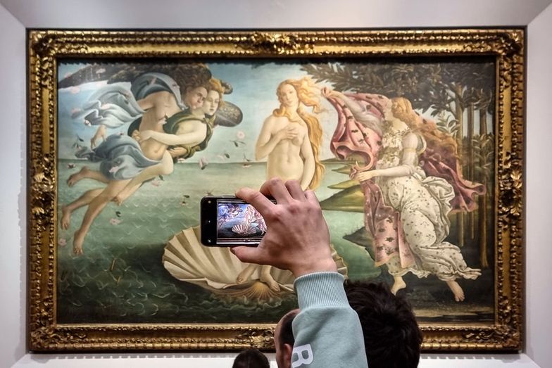 Zmienili Wenus Botticellego w wirtualną influencerkę. Włosi oburzeni kampanią za miliony euro