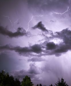 Nawałnice nad Polską. Ostrzeżenia dla tych regionów