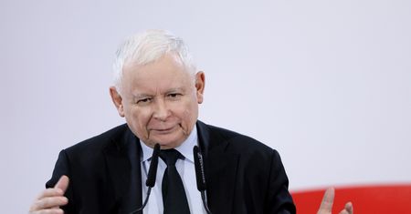 Kaczyński zwrócił się do Morawieckiego. Sala wybuchła śmiechem