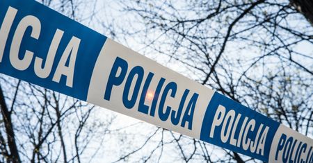 Makabra w Rozniszewie. 41-latka dostała 20 ciosów nożem od męża