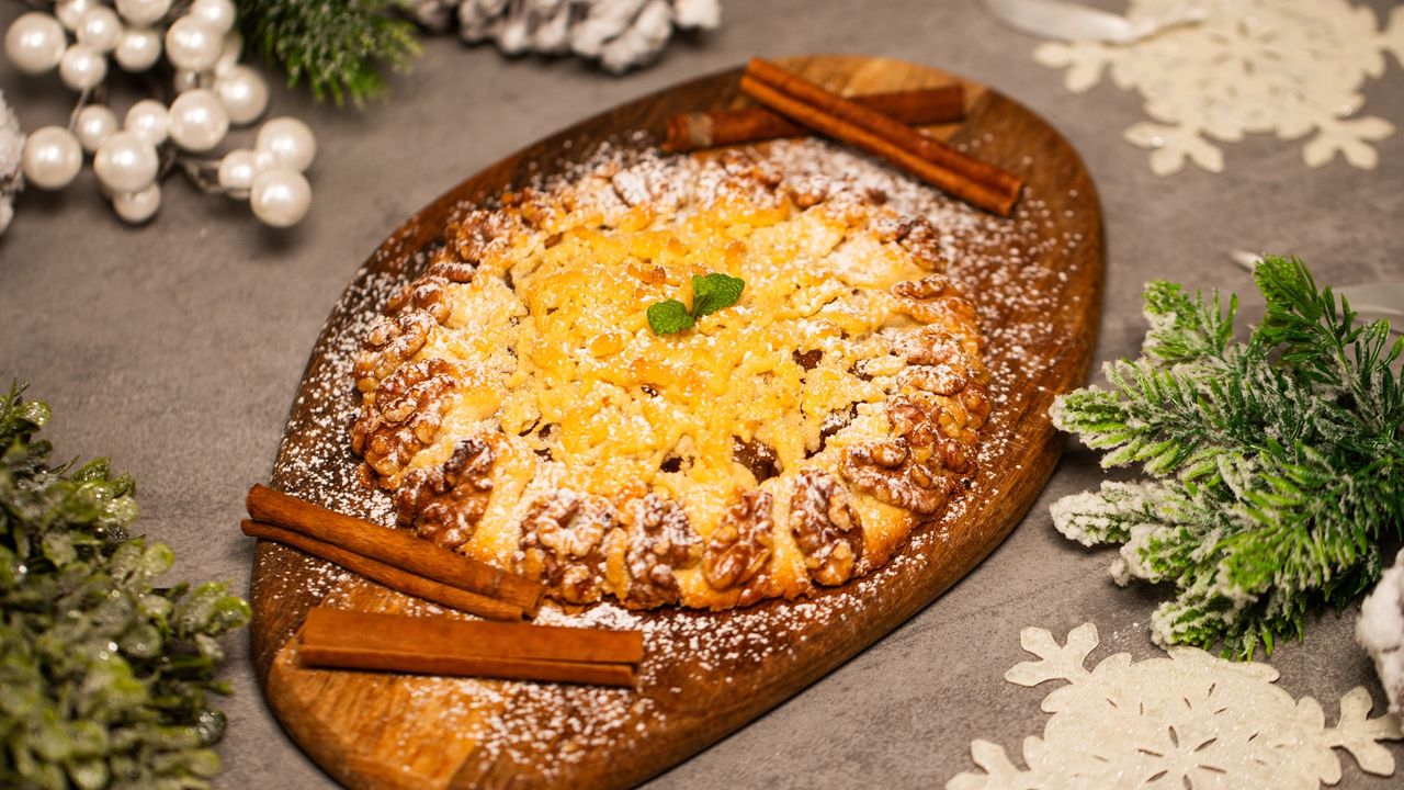 Świąteczne ciasto z gruszkami pod chrupiącą kruszonką. Nikt mu się nie oprze