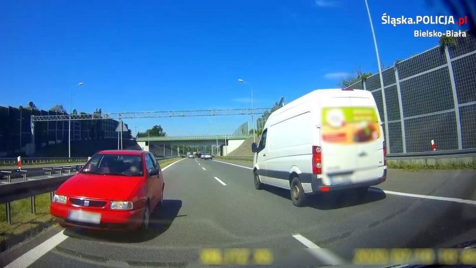Bielsko-Biała. Dramatyczne nagranie z S1. Kierowca jechał pod prąd