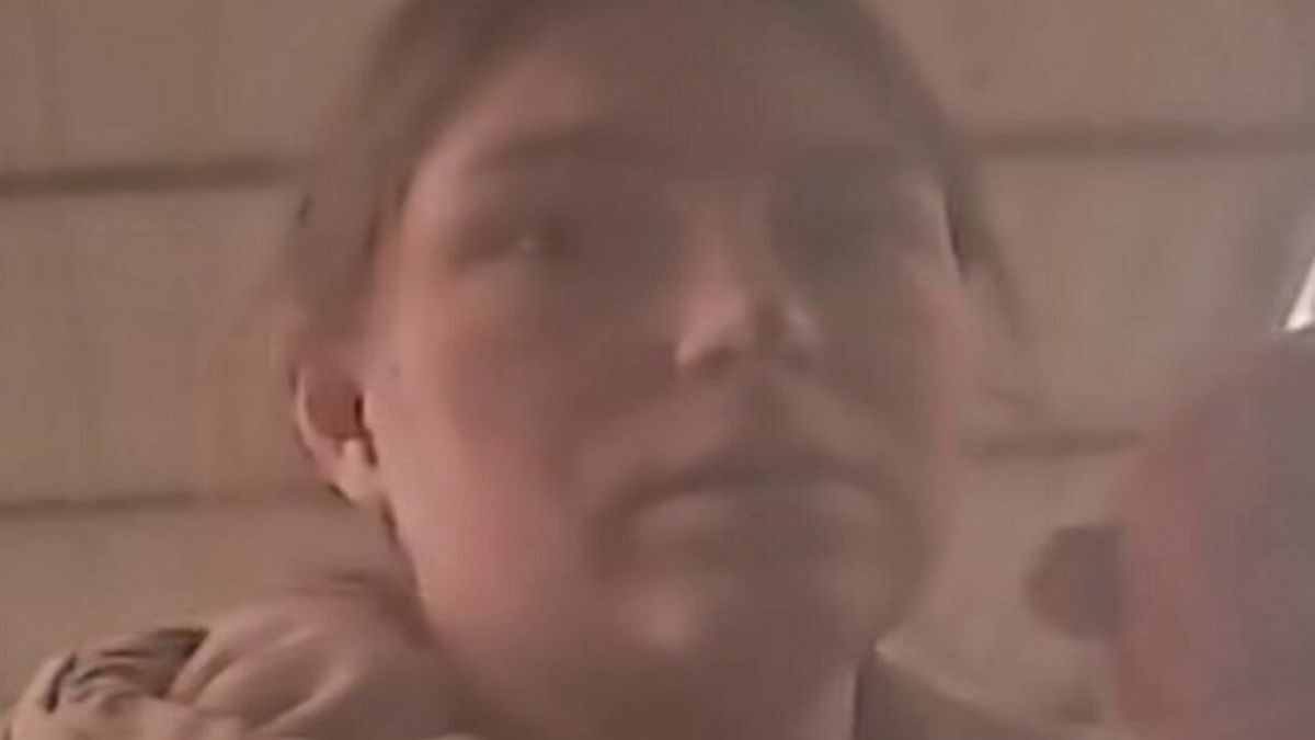 Policja szuka tej kobiety. Nagrała ją kamera z bankomatu