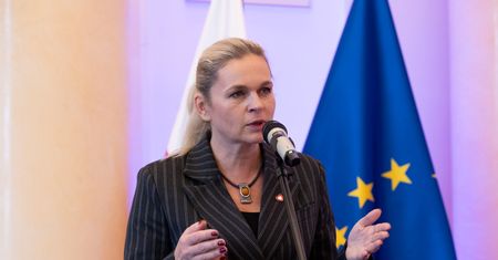 Rewolucja w zarobkach nauczycieli. Wytyczą specjalną mapę