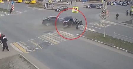 Wstrząsający wypadek w Rosji. Te kadry wzbudzają grozę