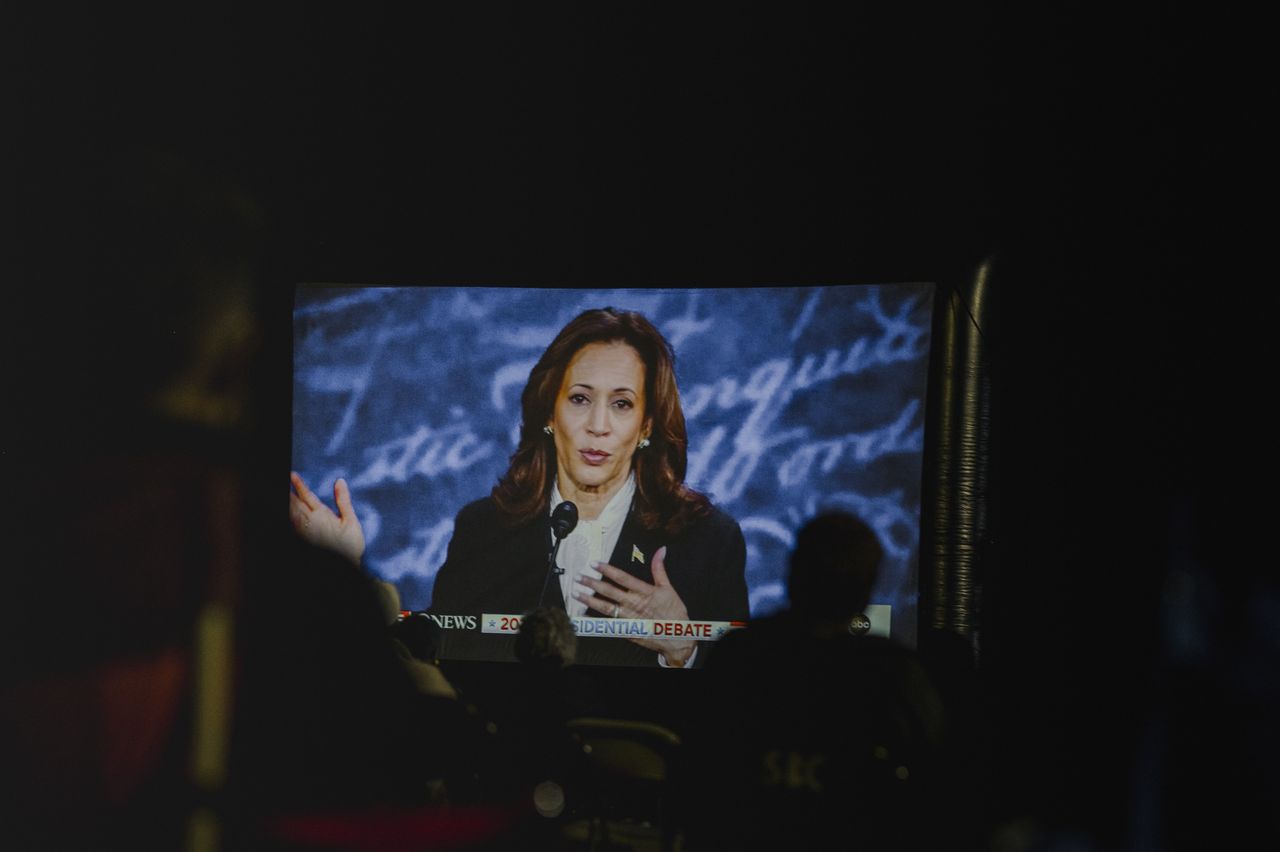 Russian propaganda in action. It discredits Kamala Harris