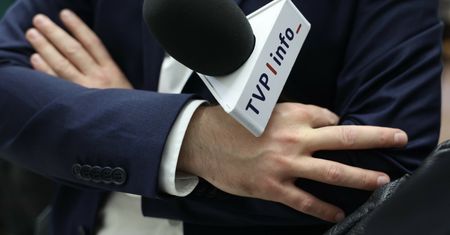 Grube miliony popłynęły znów do TVP z budżetu państwa