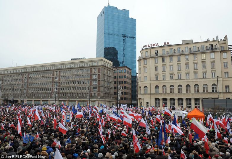 Manifestacja KOD w Warszawie