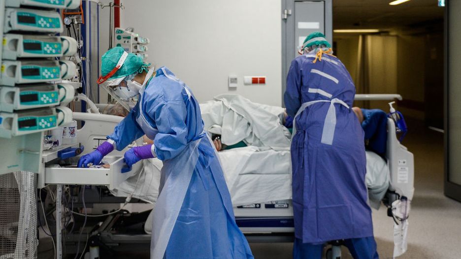 Dziś Dzień Pielęgniarek i Położnych. Złóżmy im życzenia.