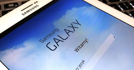Nowe smartfony Samsunga z szybszą konfiguracją. Galaxy S9 poustawiasz głosem