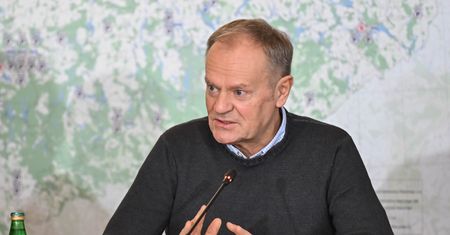 Tusk o sytuacji pogodowej w Polsce. "Mocne uderzenie"