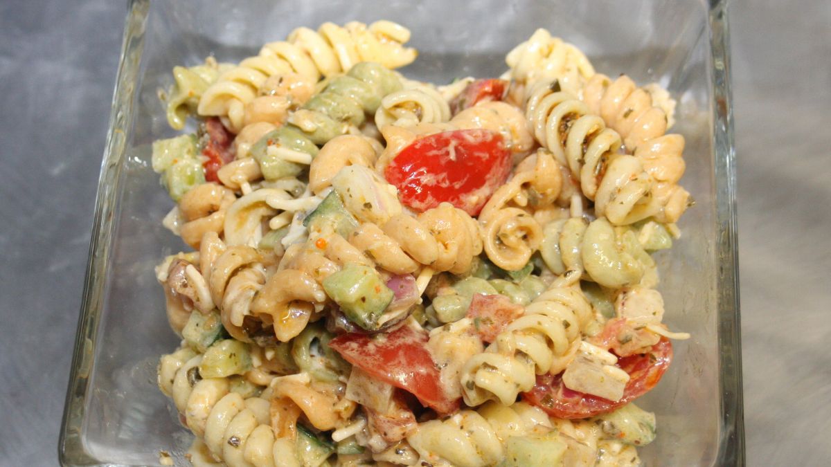 Sałatka makaronowa 