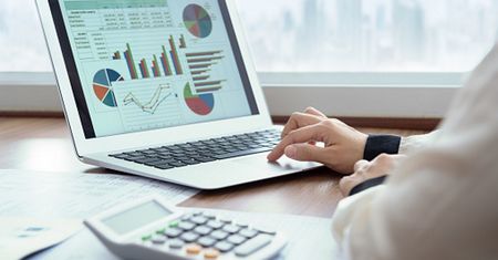 Aż 430 tys. bezzwrotnej pożyczki od państwa dla polskich firm. Jak otrzymać?