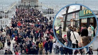 Sopot: Wielkanocne oblężenie. Tłumy na Monciaku, pełne ogródki i kolejki po gofry