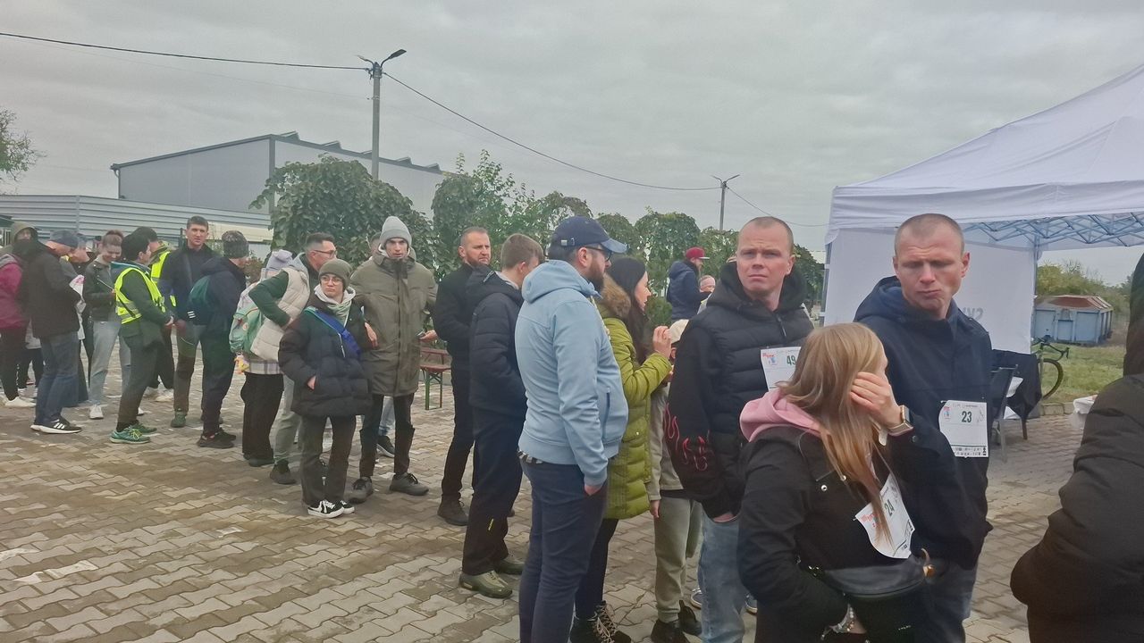 Skierniewice: Kolejka bez końca! Bieg z Psyjacielem przyciągnął setki osób