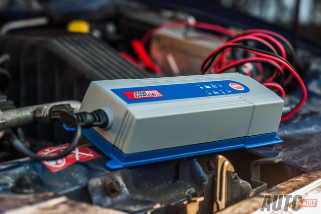 Rozładowany akumulator jest jedną z najczęstszych przyczyn braku możliwości odpalenia silnika