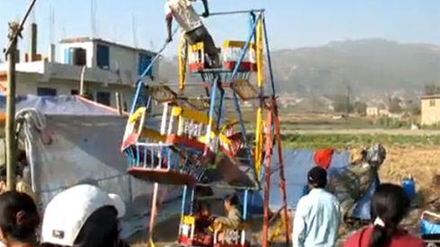 Diabelski młyn napędzany siłą ludzkich mięśni [wideo] 1