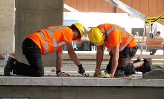 Sumienni i lojalni. O pracowników z tego kraju "biją się" firmy