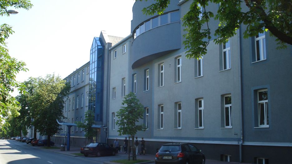 Budynki wydziałowe przy ulicy Dąbrowskiego