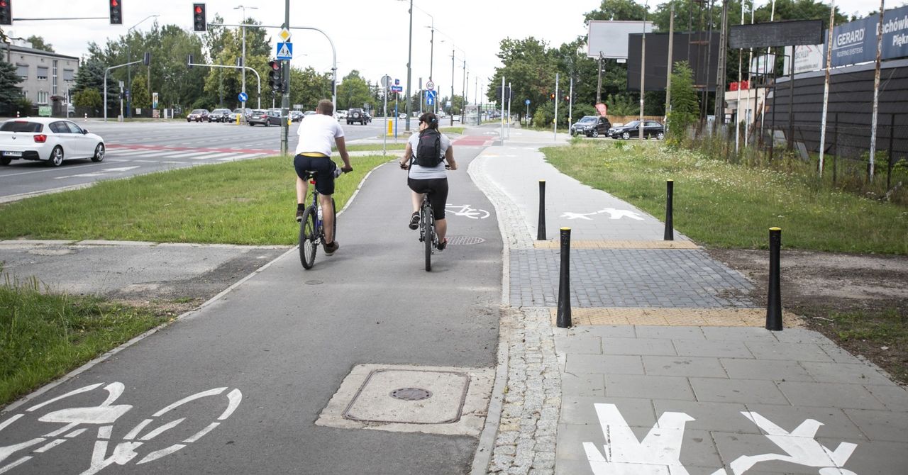 Grube miliony na budowy ścieżek rowerowych w Warszawie. Powstaną w tych miejscach. Rekordowe inwestycje