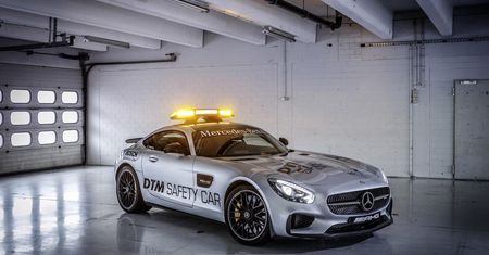 Mercedes-AMG GT samochodem bezpieczeństwa DTM na rok 2015, jak wypada przy innych safety carach?