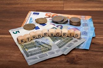 Zasiłek rodzinny Kindergeld a 500+. Co warto wiedzieć?