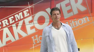 Ty Pennington zachwyca po 60-tce. Jak dziś wygląda gwiazdor TV?