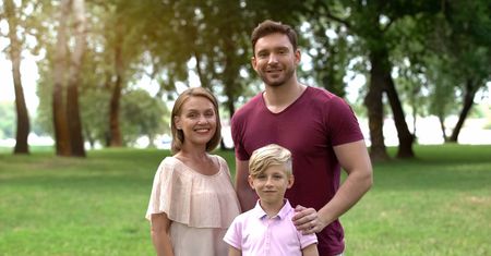 Ile wynosi zasiłek opiekuńczy? Dowiedz się więcej o przysługujących prawach