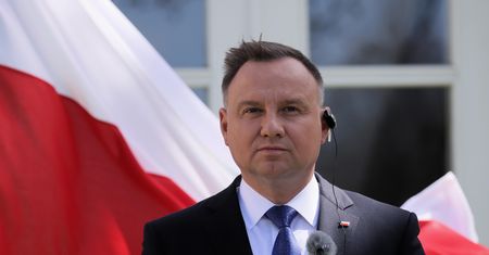 Rosyjska propaganda oczernia Andrzeja Dudę. Prezydent łączony ze zbrodnią wołyńską