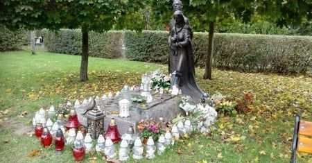 W październiku w diecezji koszalińsko-kołobrzeskiej odbędą się zbiorowe pogrzeby dzieci utraconych