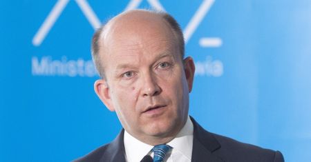 Minister Zdrowia: "Piętnowanie kobiet za karmienie w miejscach publicznych jest nie do zaakceptowania!"