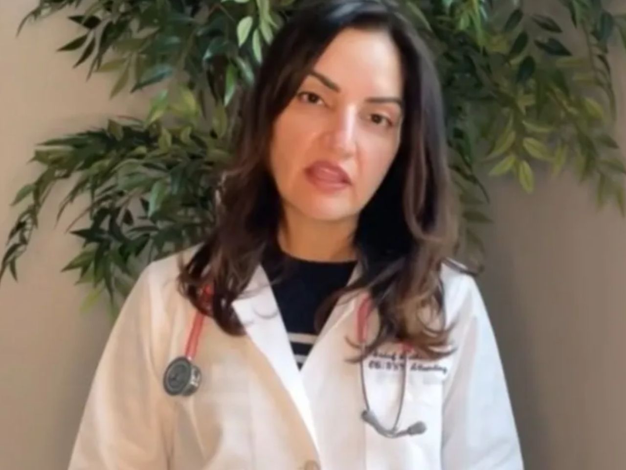 The gynecologist runs her channel on TikTok.