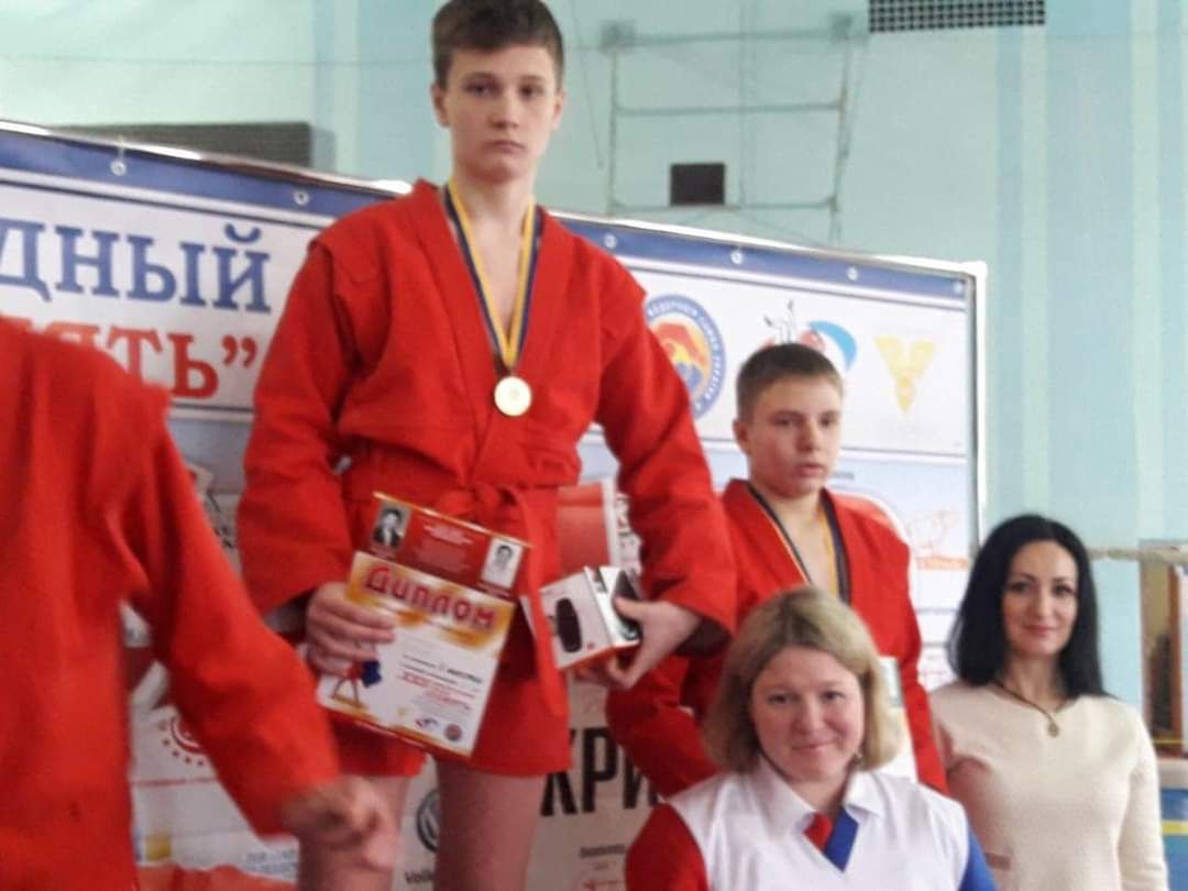 Rosjanie zbombardowali Sumy. Zginął 16-letni Artem Pryimenko, mistrz sztuk walki sambo 