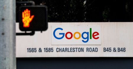 "Czerwony alarm" w Google. Gigant z obawą patrzy na rozwój chatbota GPT3