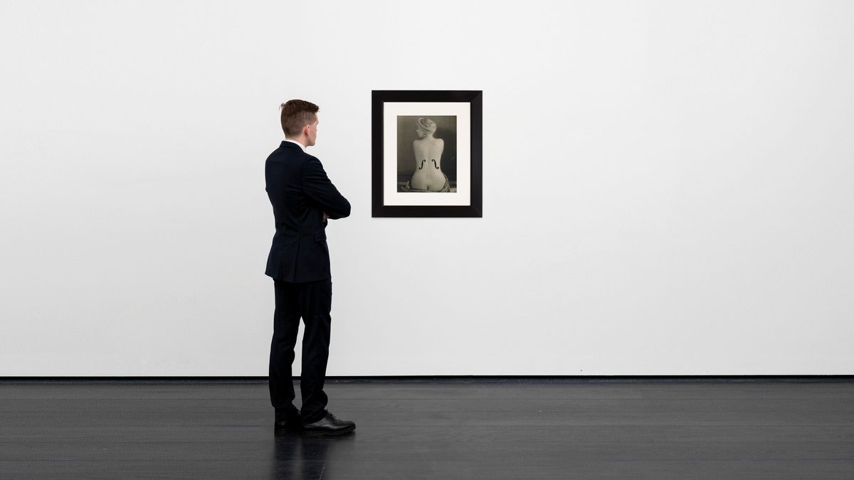 "Skrzypce Ingresa" pobiły rekord. Zdjęcie Man Raya sprzedano za 12,4 mln dol. 1