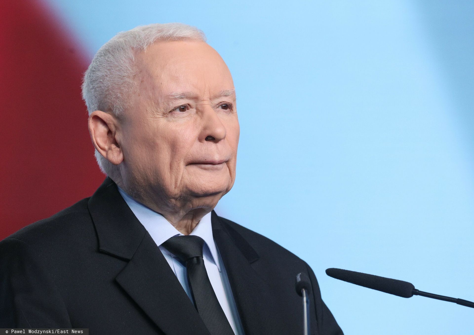 Kaczyński pożegnał Litewkę: Smutek po tragicznym wypadku posła