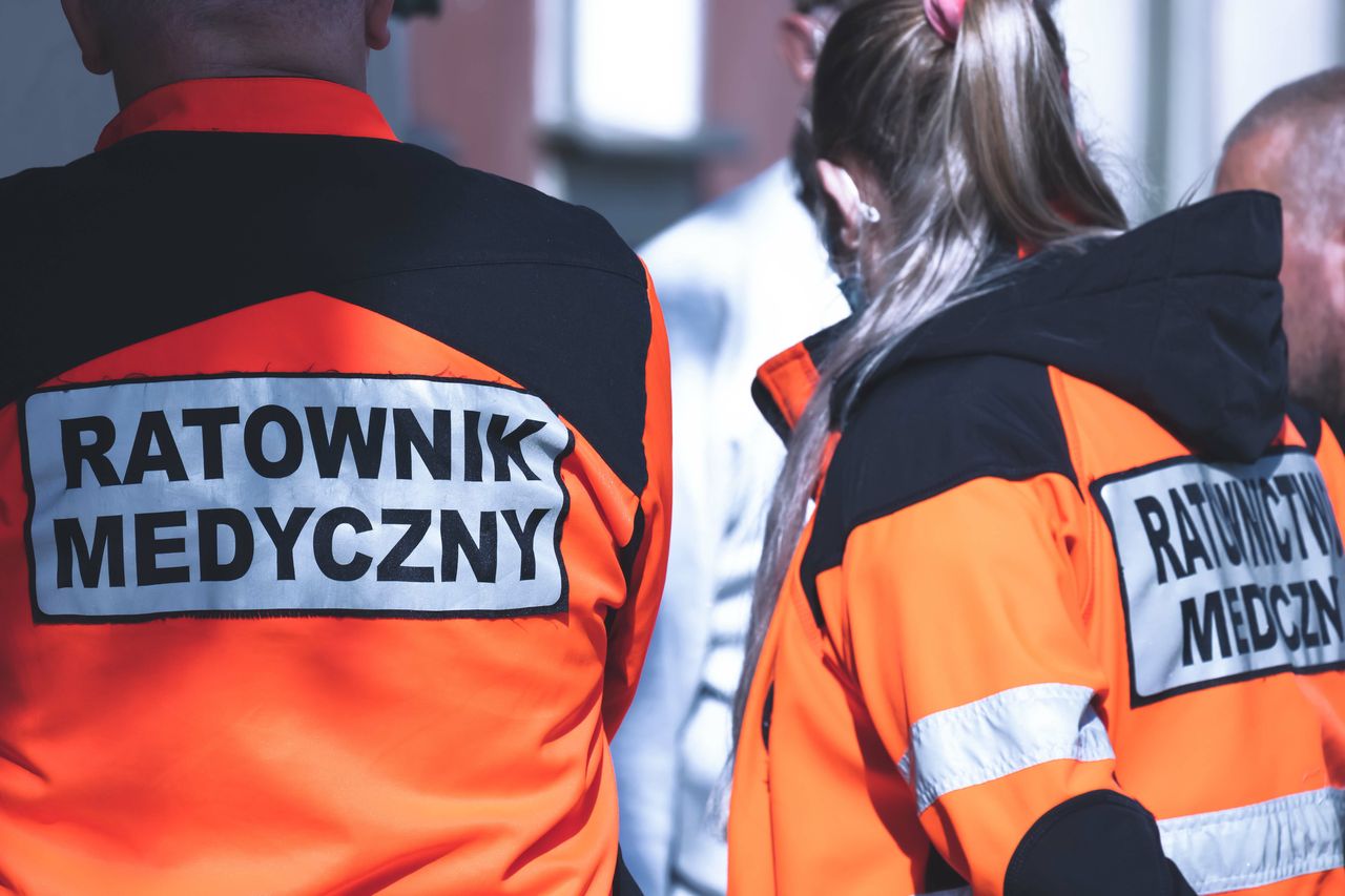 Wrocław: Dramatyczne chwile na dworcu. Mężczyzna prawie wykrwawił się na śmierć