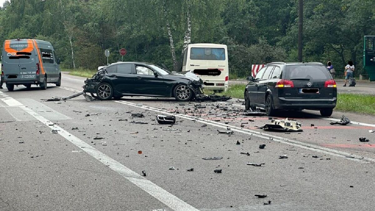 Wypadek na drodze krajowej nr 19 w Wandzinie