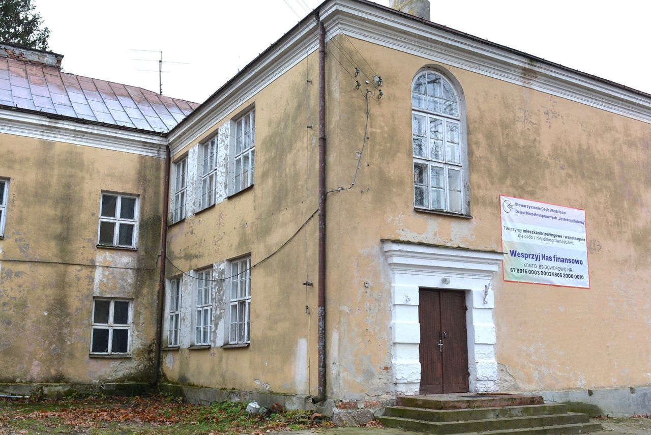 Mieszkań dla osób niepełnosprawnych. Stowarzyszenie "Jesteśmy Betanią" z Goworowa prowadzi zbiórkę