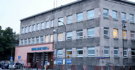 Wiceminister chwali pracę komisarz w Szpitalu Południowym. "To skandal"