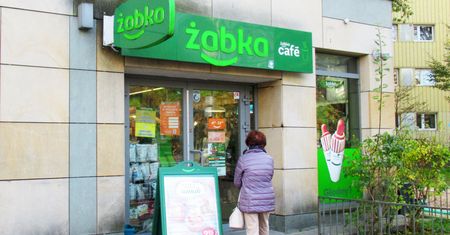 Żabka majstruje przy kasach samoobsługowych. Zapowiada rewolucję