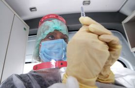 Szczepienie przeciw grypie w dobie pandemii. Czy możemy je łączyć z preparatem przeciw COVID-19?