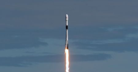 Elon Musk i SpaceX wynieśli polską technologię na orbitę. Udany start Falcona 9