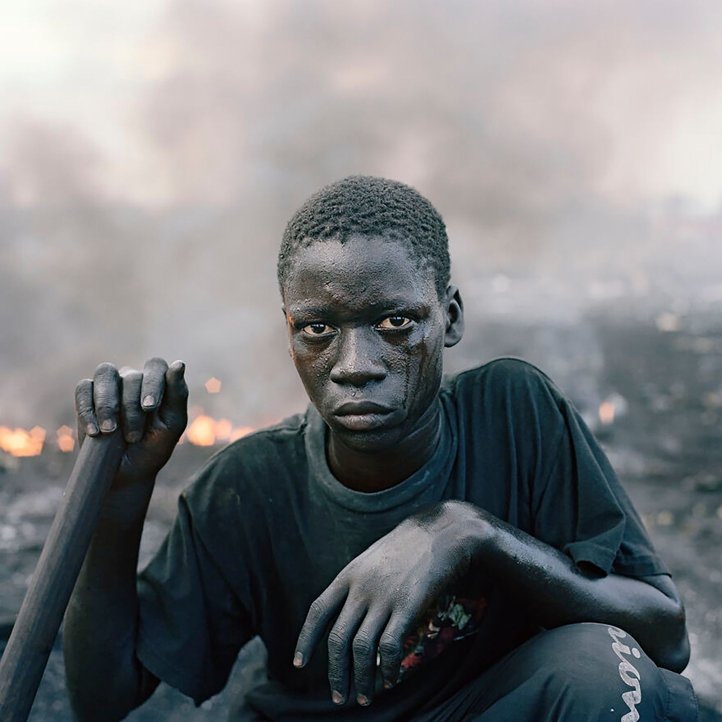 Pieter Hugo pokazuje życie ludzi zepchniętych na margines w Afryce. Te zdjęcia poruszają 1
