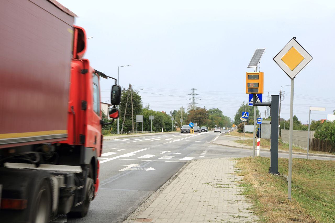 Fotoradar rekordzista. Nowa lokalizacja i wysyp mandatów