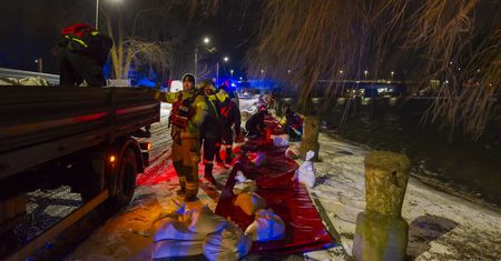 Zagrożenie powodziowe w Elblągu. Specjalne zabezpieczenia na kolejnej ulicy